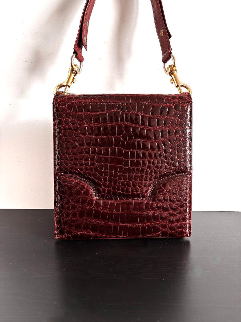 70's Burgundy vintage croc shoulder bag