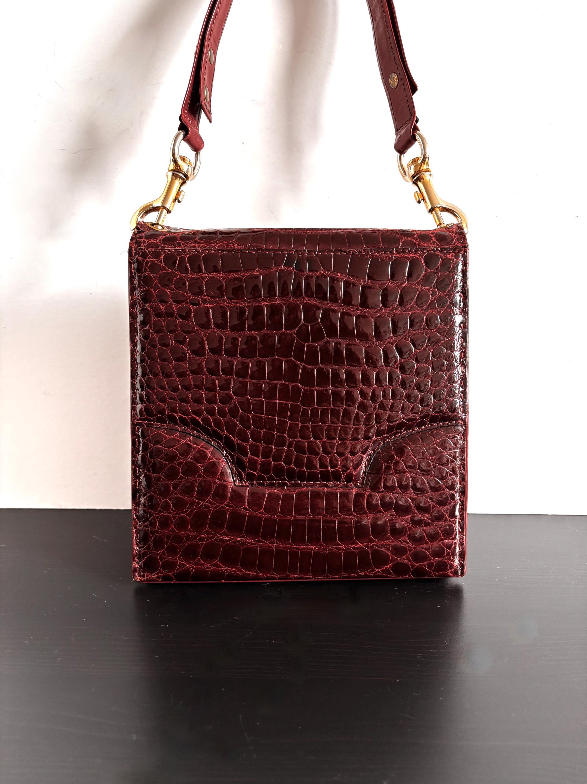 70's Burgundy vintage croc shoulder bag