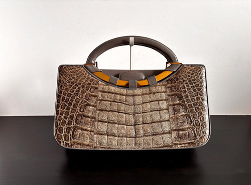 70's , Comtesse grey croc handbag in excellent condition