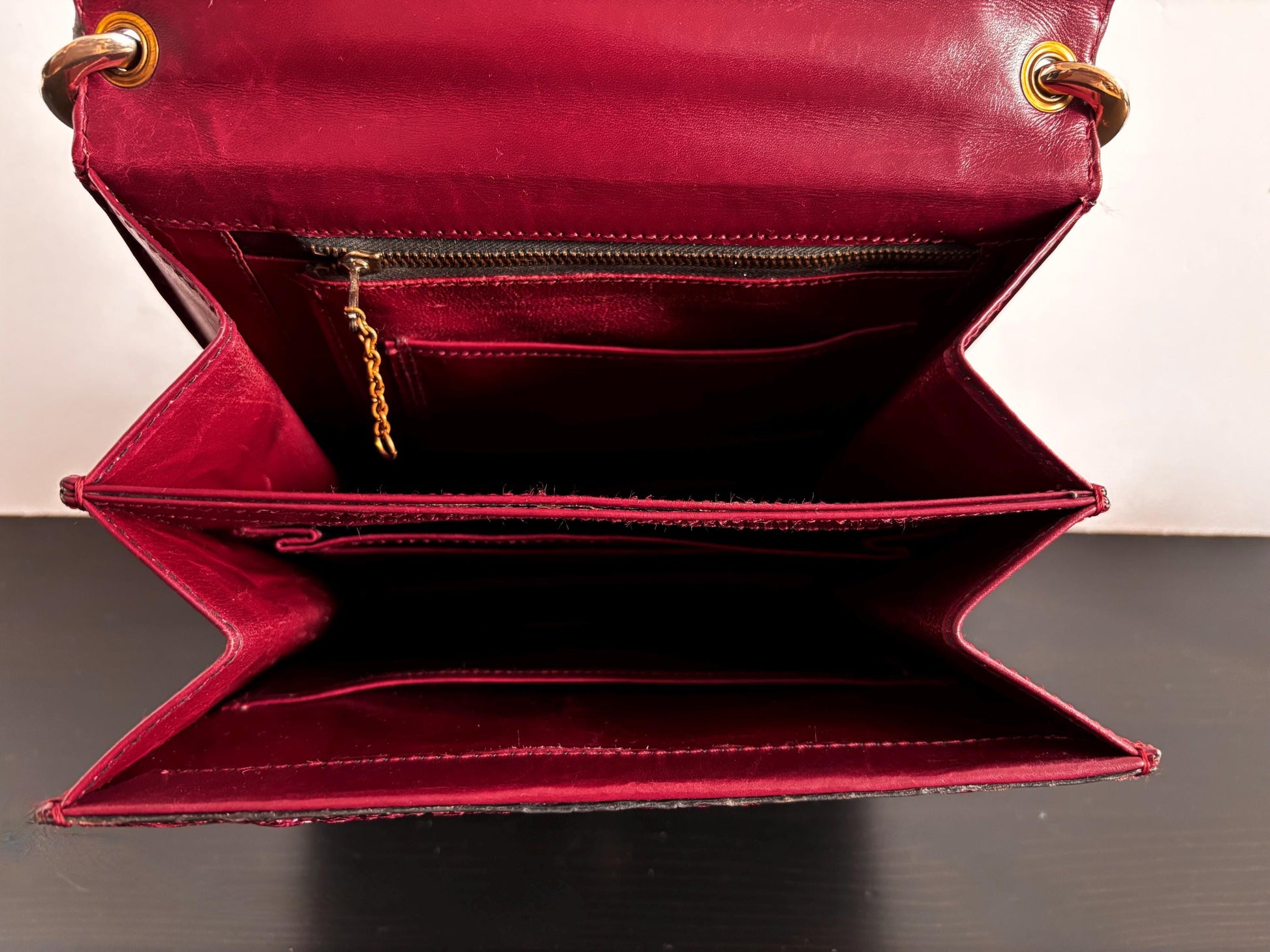 70's Burgundy vintage croc shoulder bag