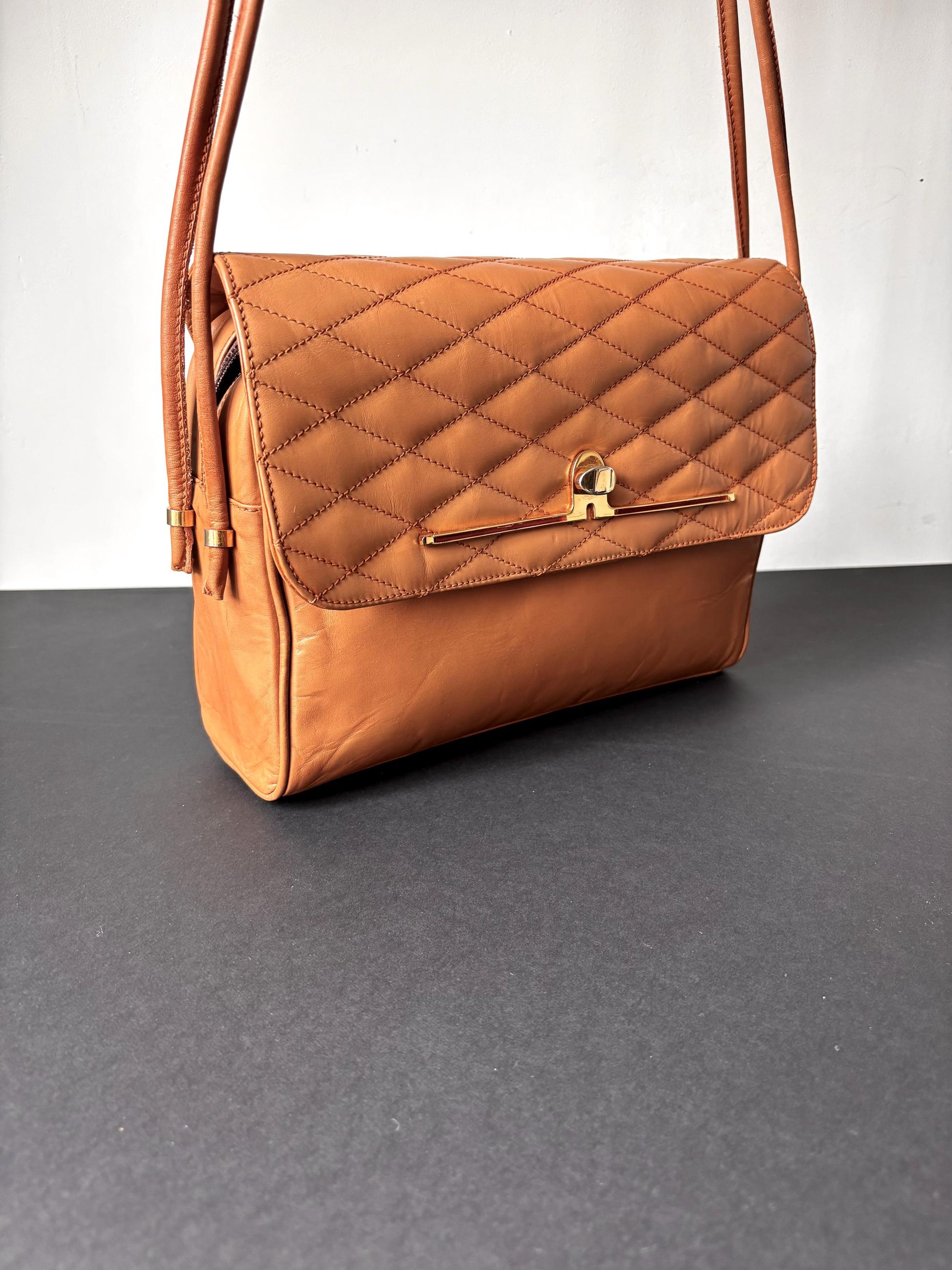 Aries Mexico, vintage tan quilted flap bag