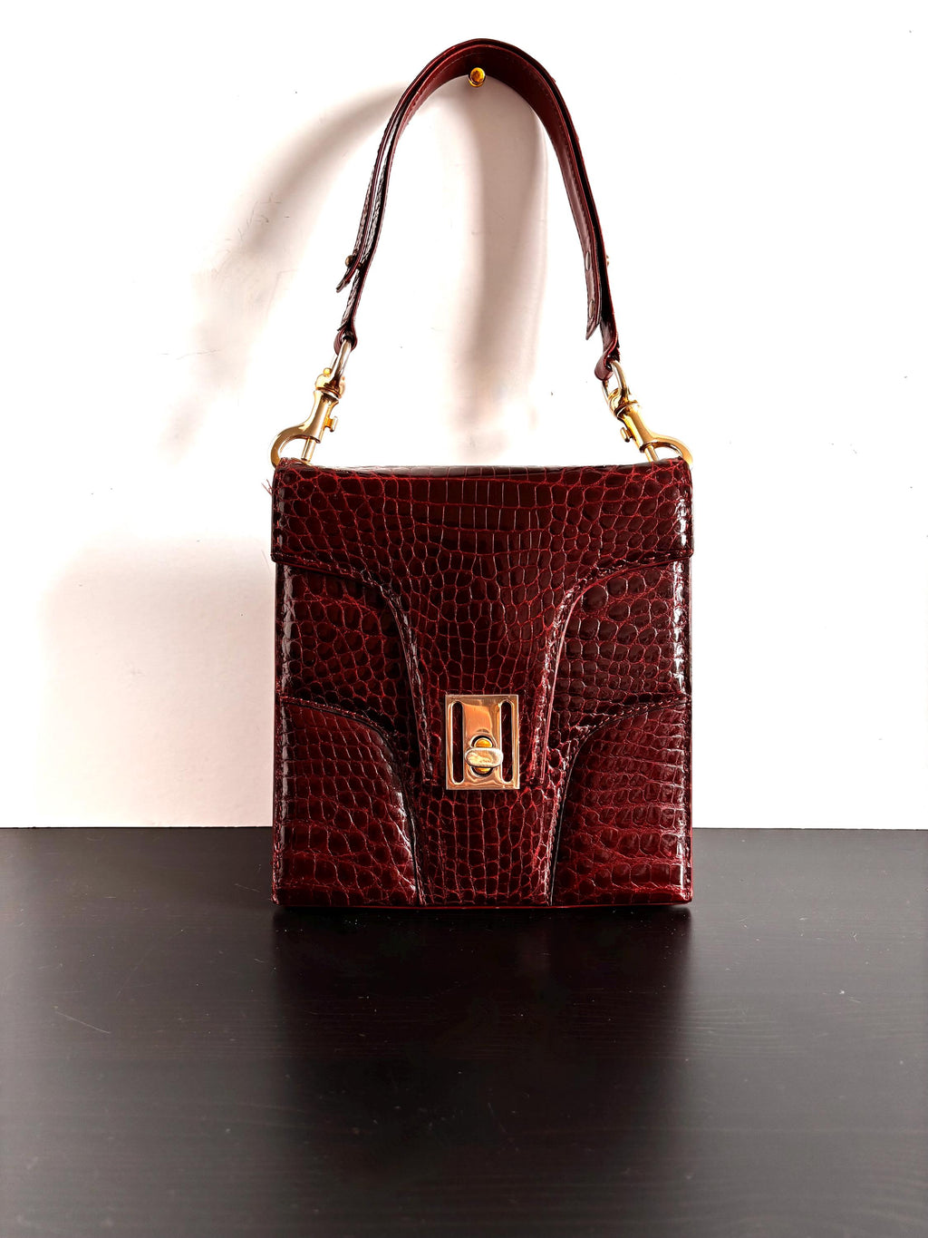 70's Burgundy vintage croc shoulder bag