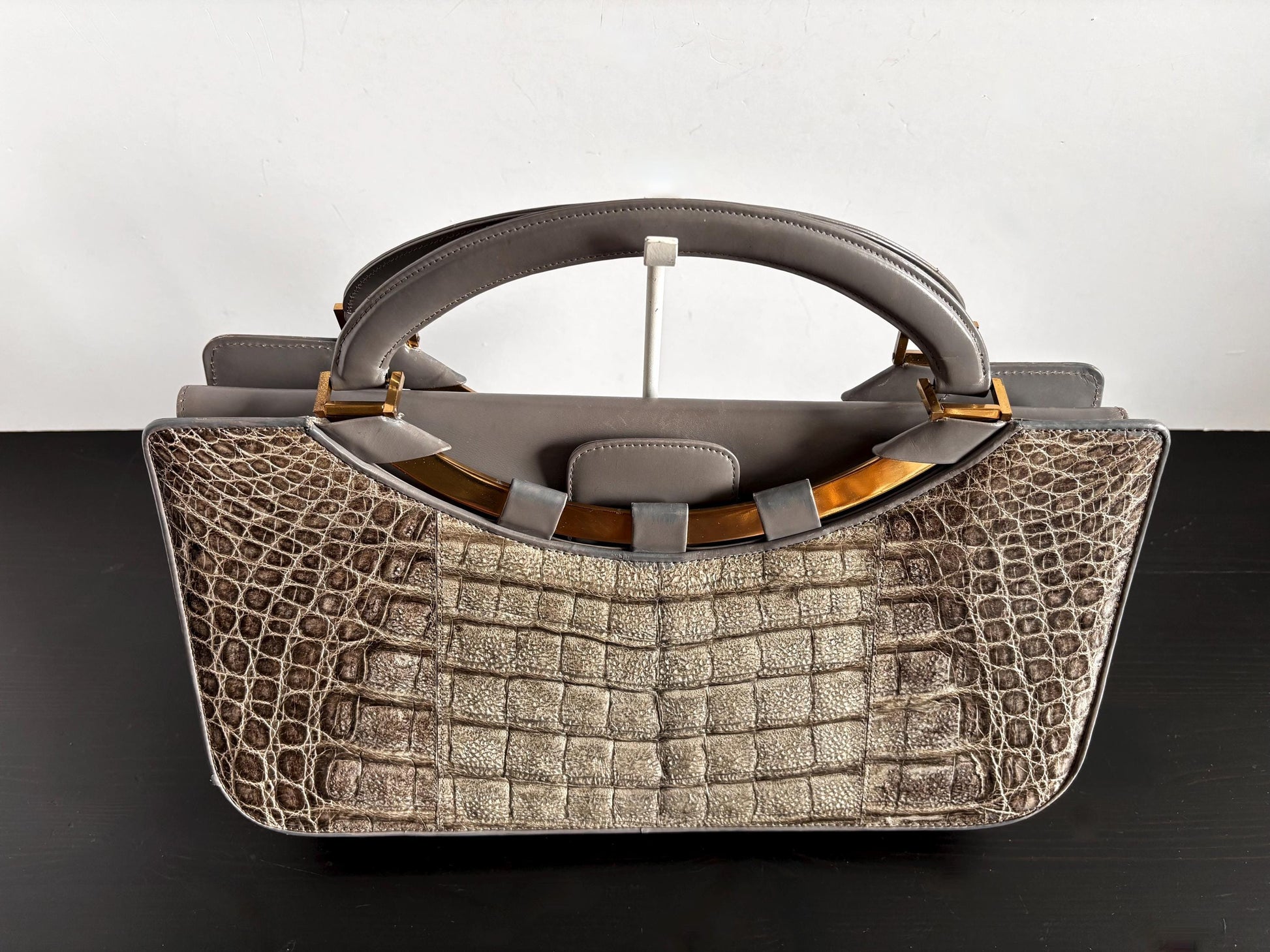 70's , Comtesse grey croc handbag in excellent condition