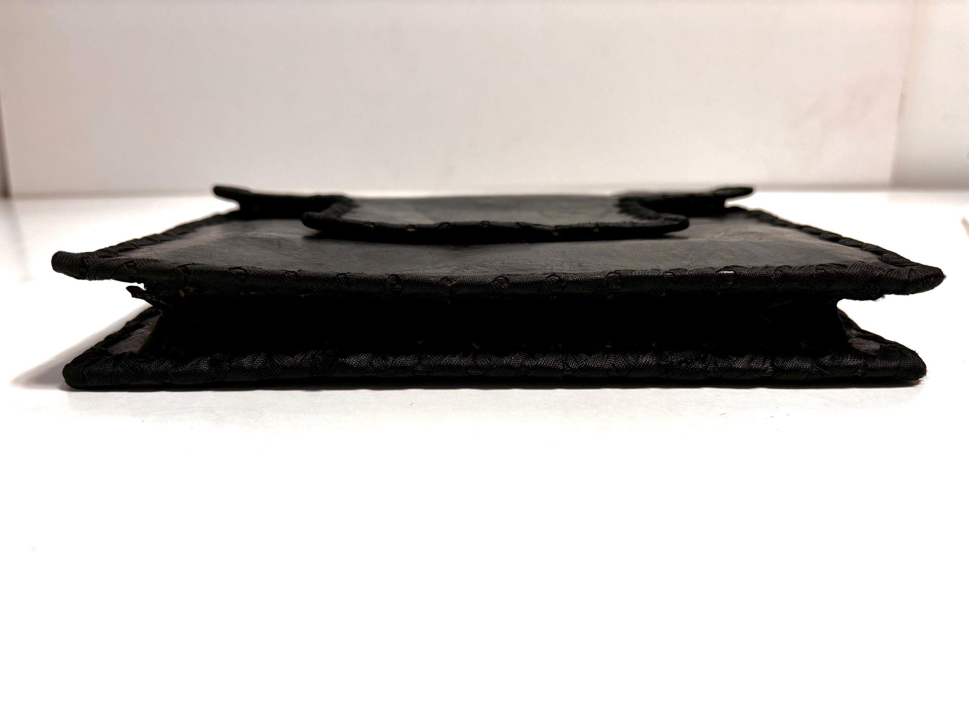 Art déco Vintage black small leather handbag