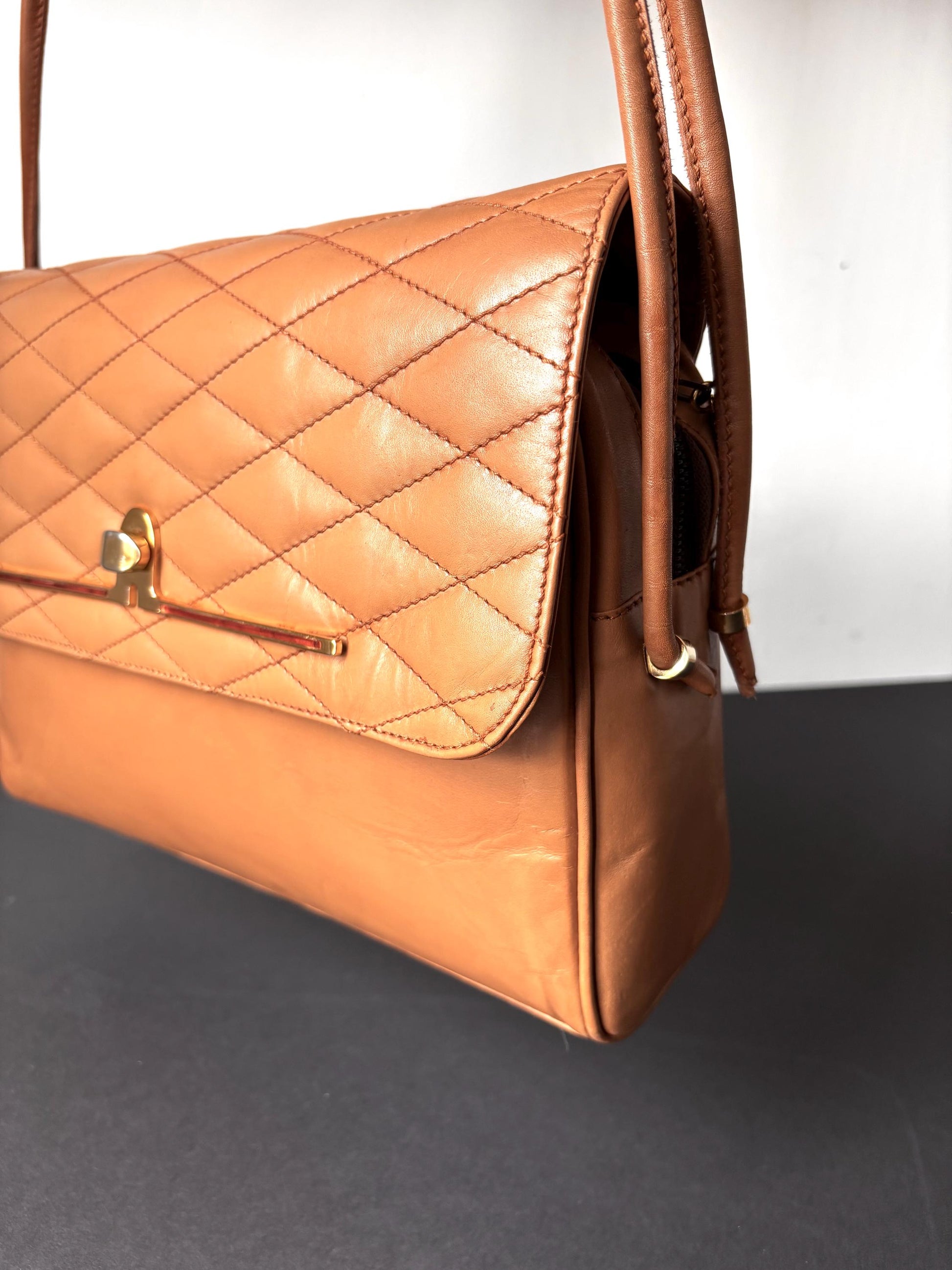 Aries Mexico, vintage tan quilted flap bag