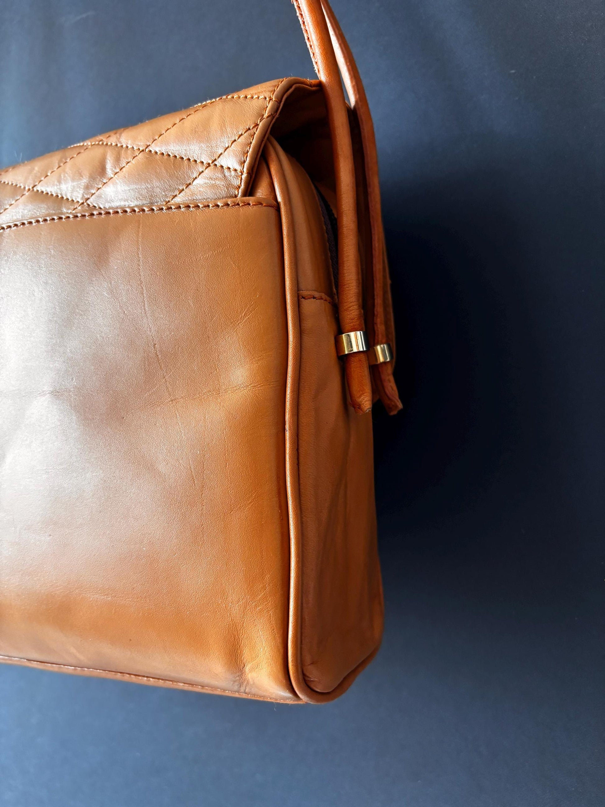 Aries Mexico, vintage tan quilted flap bag